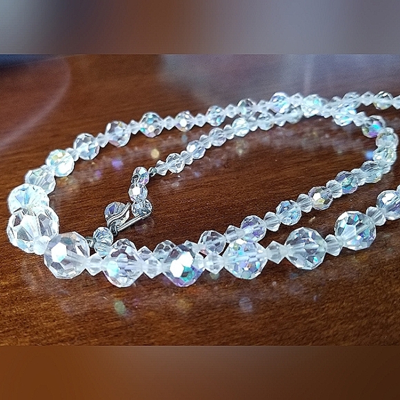 Aurora Borealis Vintage Crystal Necklace 1950's STUNNER - Picture 9 of 13